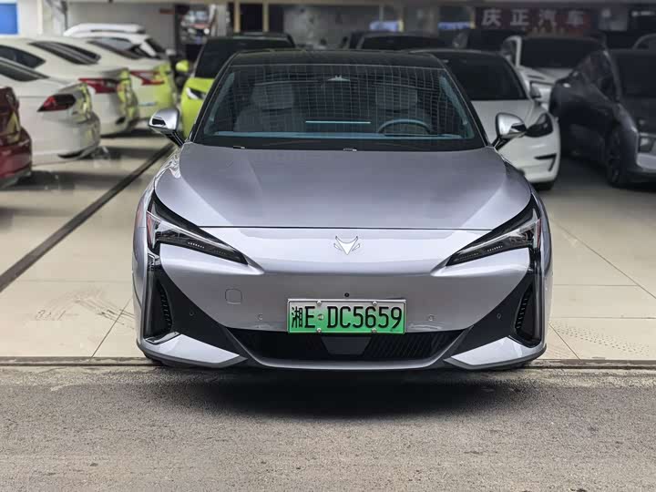 BAIC Arcfox Alpha S5, 2025 — фото 2 из 9