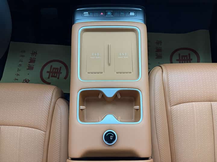 BYD FangChengBao Titanium 7 (Tai 7), 2025 — фото 8 из 9