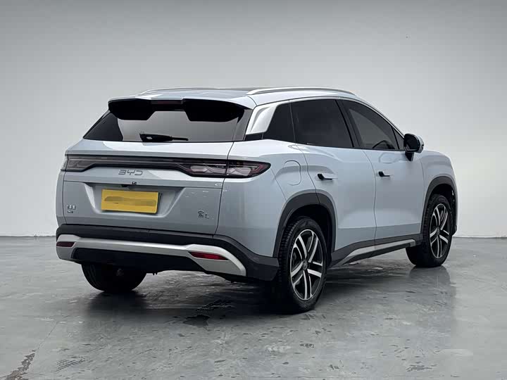 BYD Song L DM-i Hybrid, 2024 — фото 4 из 9