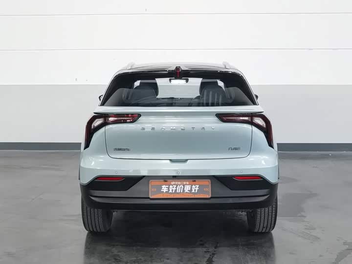 Geely Geometry E Firefly, 2022 — фото 4 из 9
