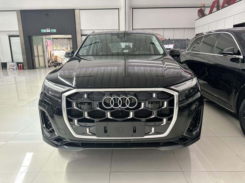Audi Q7, 2025 — фото 2 из 12