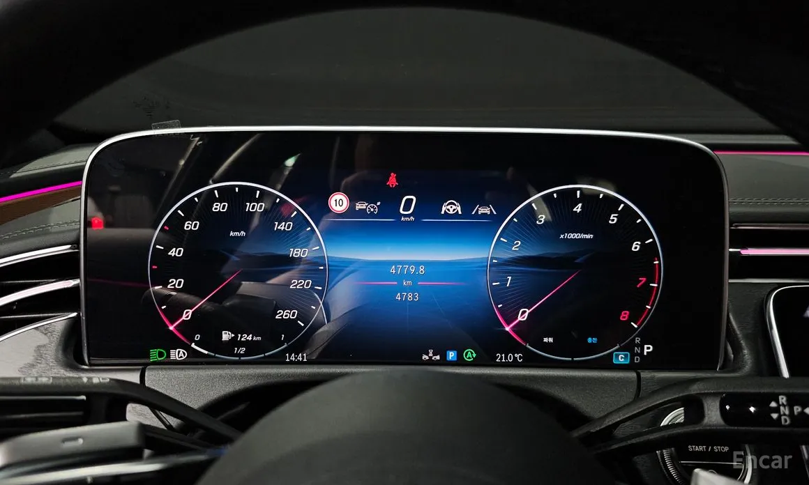 Mercedes-Benz E-Class, 2025 — фото 8 из 12