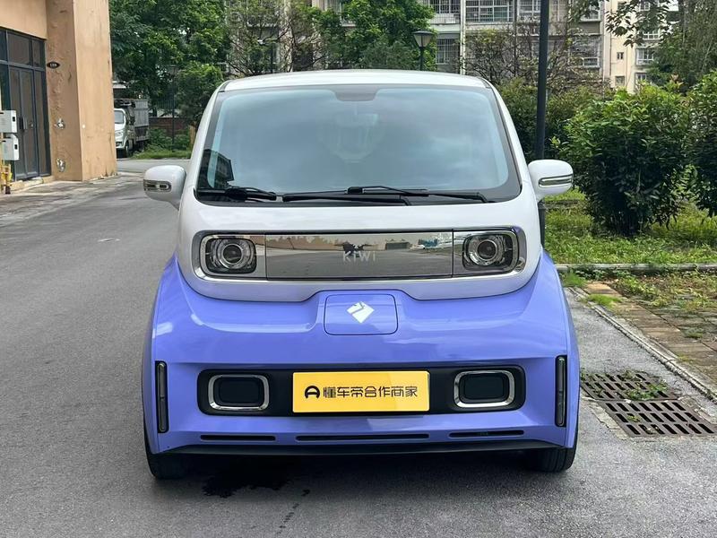 Baojun KiWi EV, 2024 — фото 2 из 9