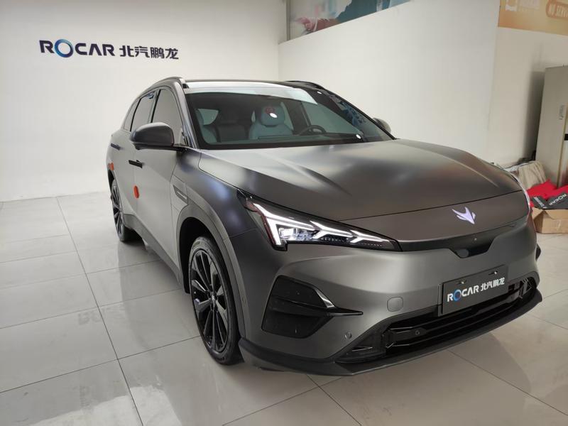 BAIC Arcfox Alpha T5, 2023 — фото 3 из 12