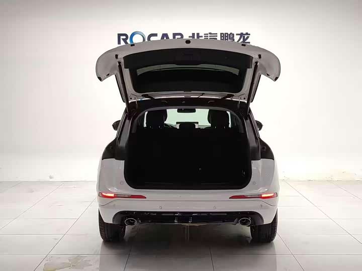 Lincoln Corsair Hybrid, 2022 — фото 4 из 9