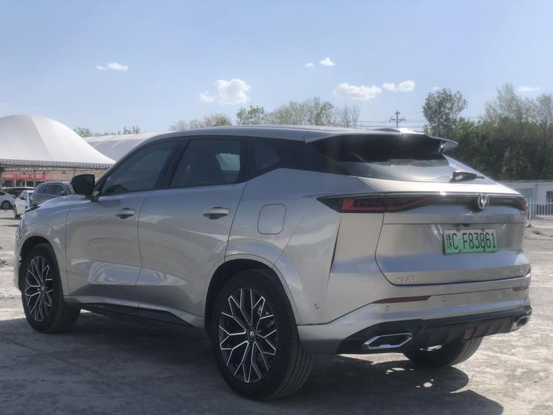 Changan UNI-Z Hybrid, 2024 — фото 4 из 9