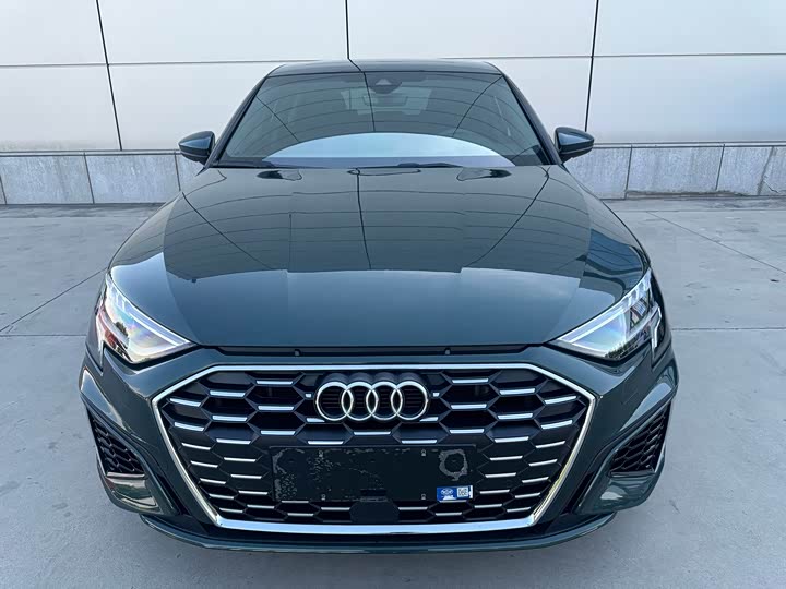 Audi A3, 2023 — фото 2 из 9