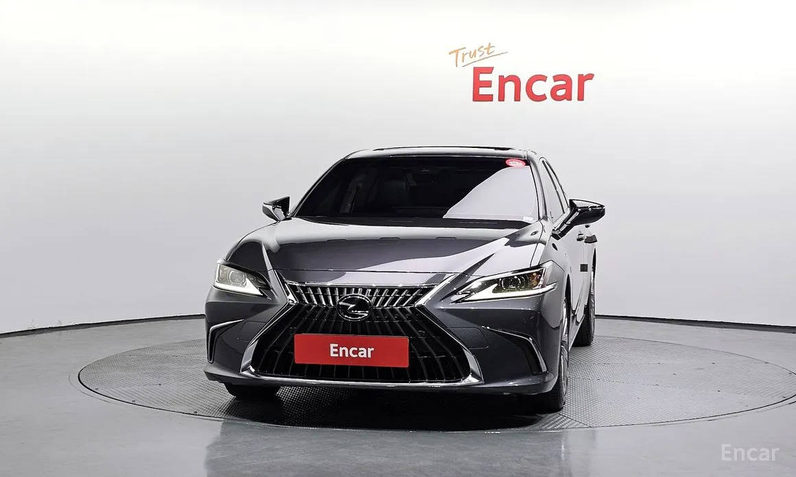 Lexus ES, 2023 — фото 3 из 12