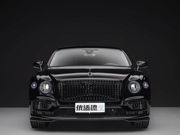 Bentley Flying Spur, 2024 — фото 6 из 9