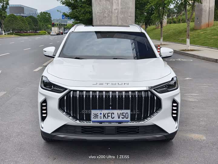 Jetour X70 Plus, 2024 — фото 2 из 9