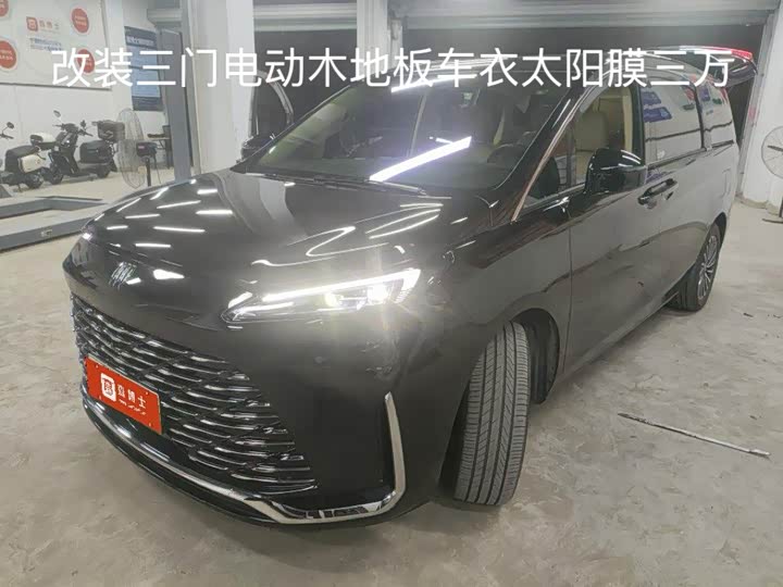 Buick GL8 Hybrid, 2026 — купить в Смоленске под ключ