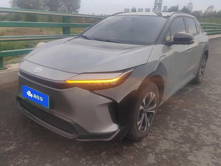 Toyota bZ4X, 2022 — купить в Костроме под ключ
