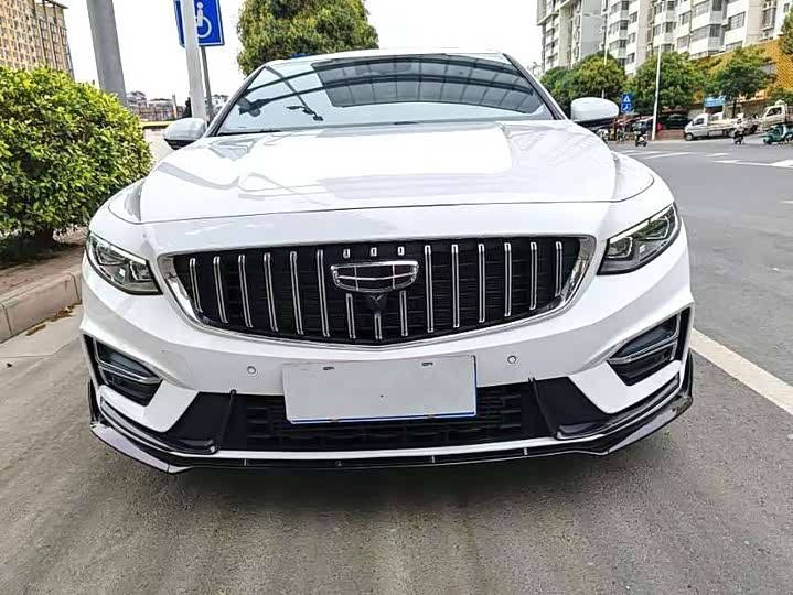 Geely Preface, 2023 — фото 2 из 9