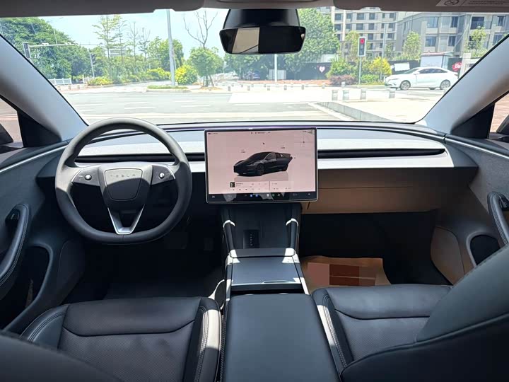 Tesla Model 3, 2023 — фото 4 из 9