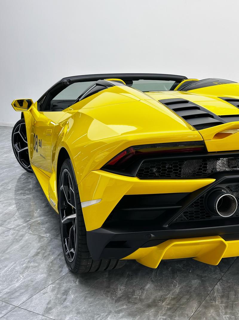 Lamborghini Huracán, 2022 — фото 3 из 12