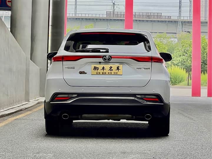 Toyota Harrier, 2023 — фото 5 из 9