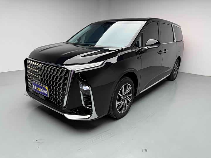 Maxus G90, 2023 — купить в Москве под ключ