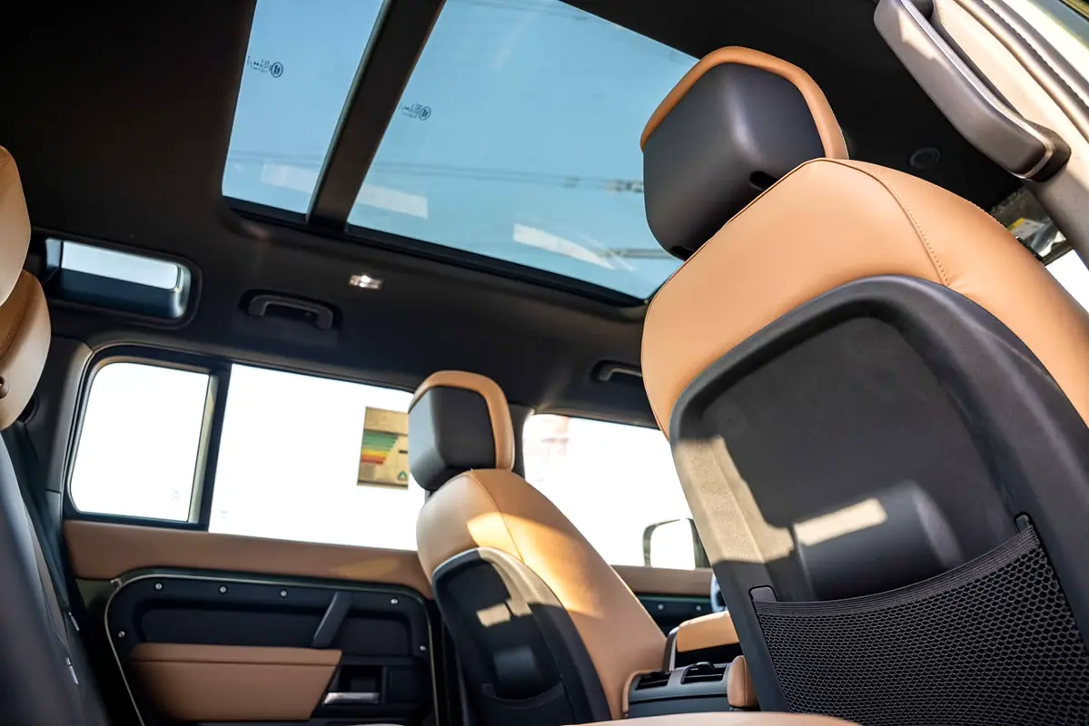 Land Rover Defender, 2026 — фото 10 из 10
