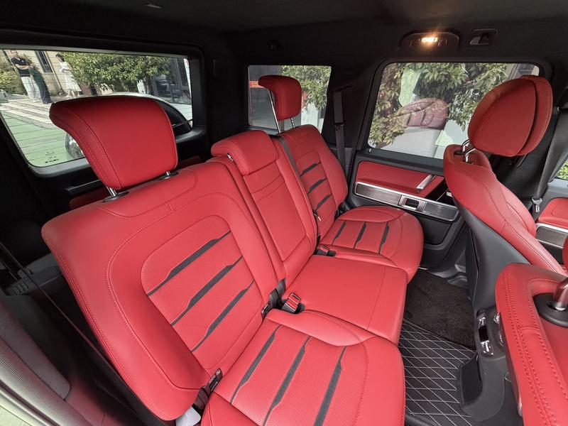 Mercedes-Benz G-Class AMG, 2024 — фото 10 из 11