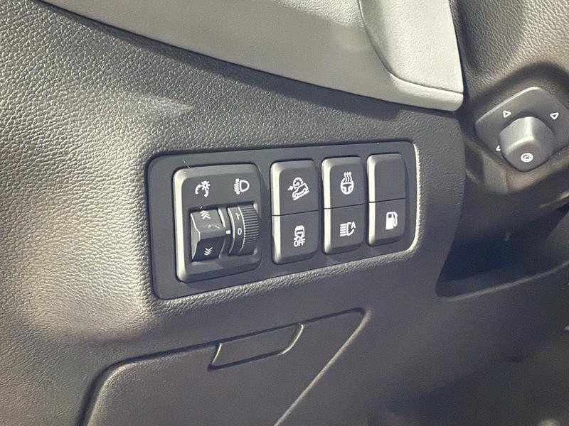 BAIC Beijing BJ40 Hybrid, 2025 — фото 11 из 12