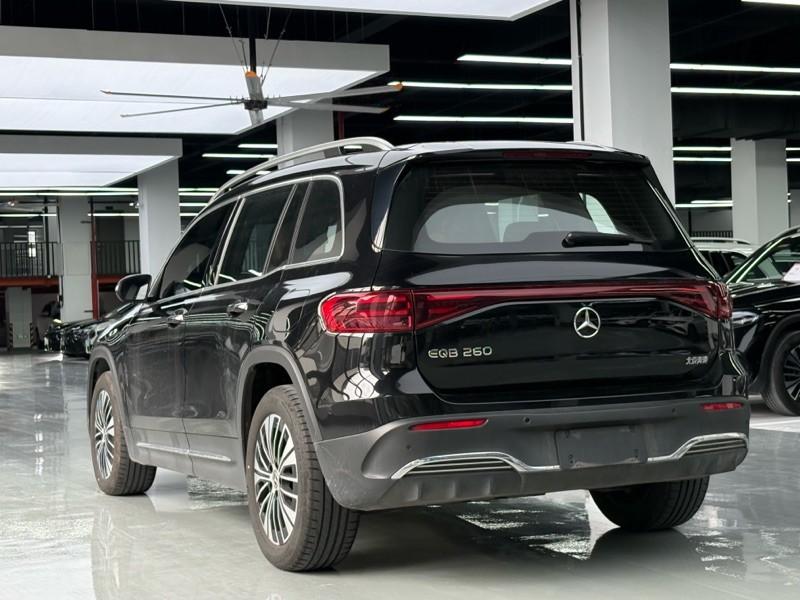 Mercedes-Benz EQB, 2025 — фото 4 из 10