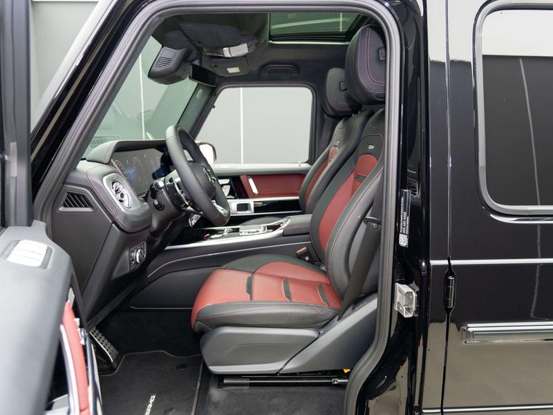 Mercedes-Benz G-Class AMG, 2024 — фото 8 из 10