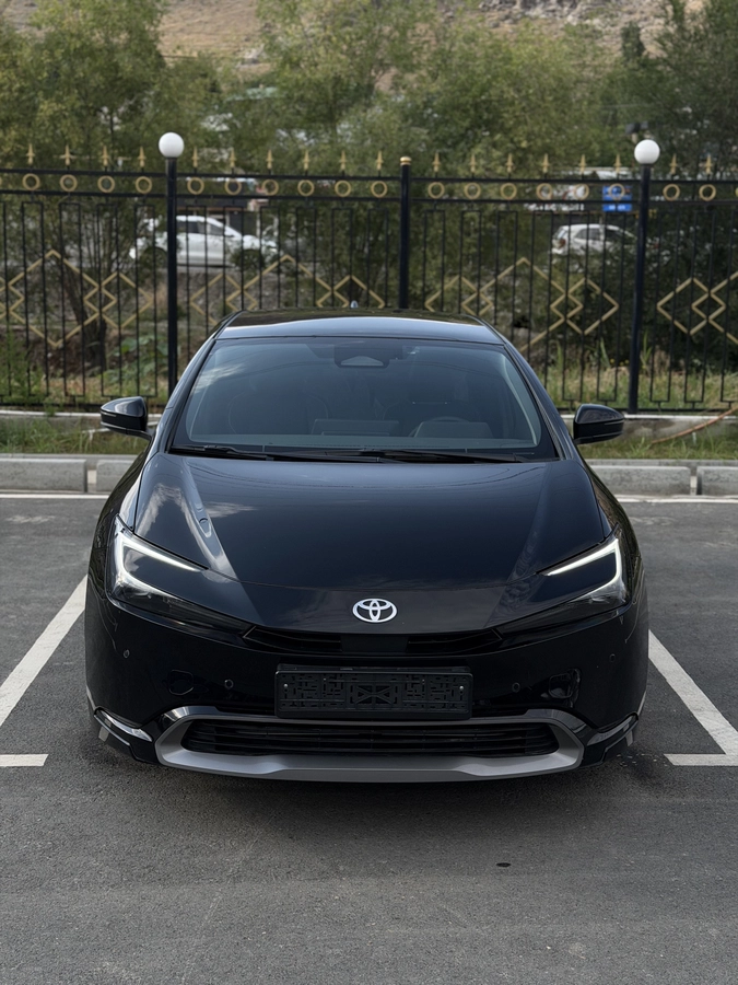 Toyota Prius, 2025