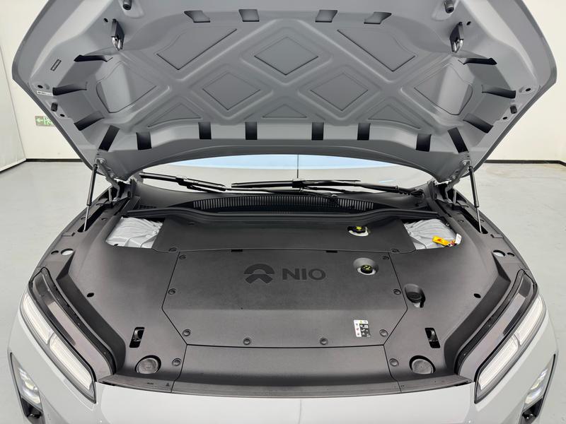 Nio ET5, 2025 — фото 12 из 12