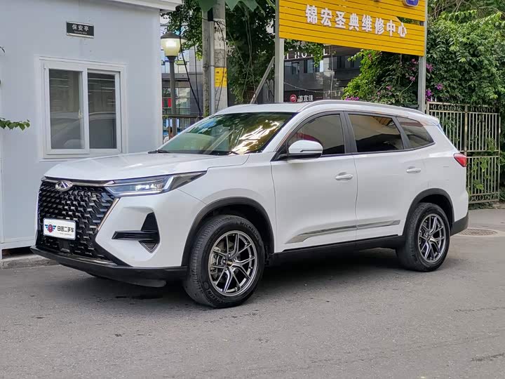 Chery Tiggo 8 Pro Hybrid, 2023 — купить в Москве под ключ