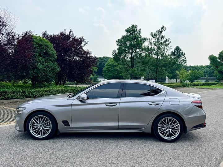 Genesis G70, 2022 — фото 3 из 9