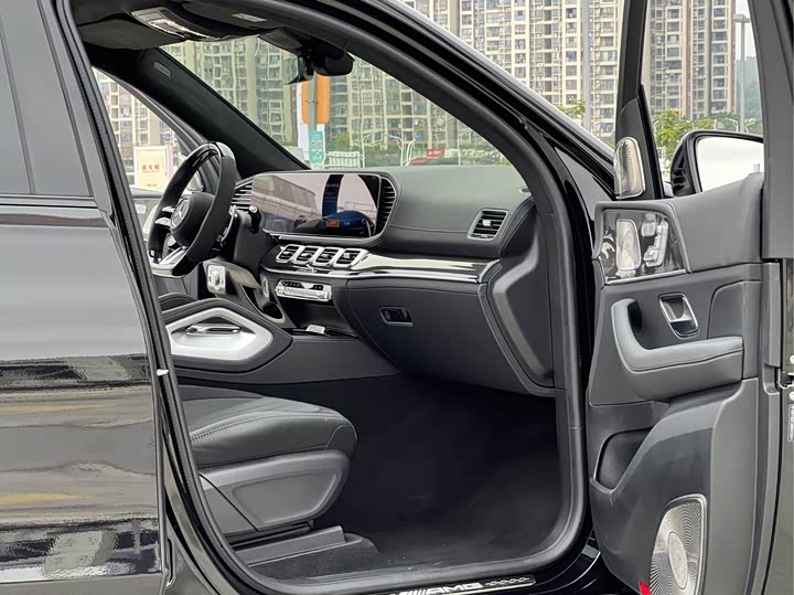 Mercedes-Benz GLS-Class AMG, 2025 — фото 6 из 9