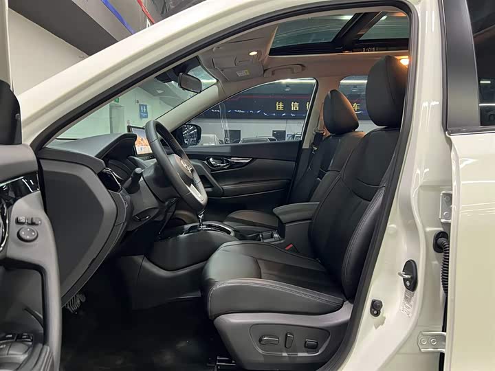 Nissan X-Trail, 2025 — фото 8 из 9