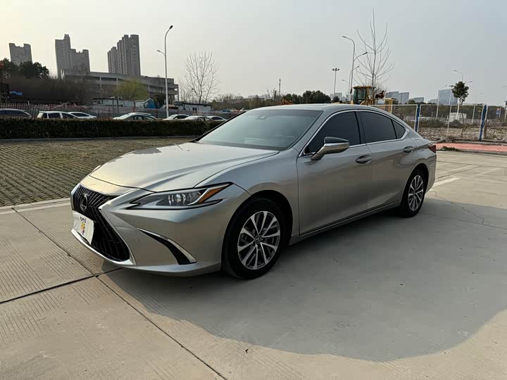 Lexus ES, 2024 — купить в Самаре под ключ