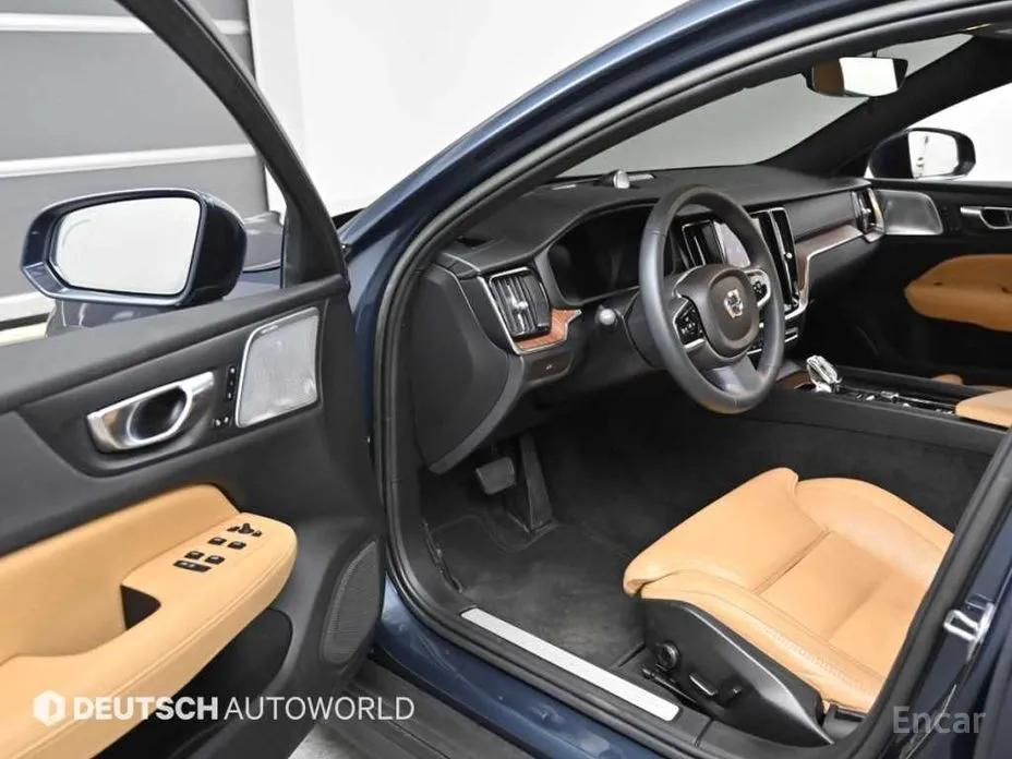 Volvo V60, 2022 — фото 11 из 12