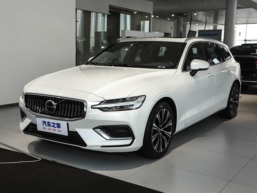 Volvo V60, 2026 — купить в Кирове под ключ