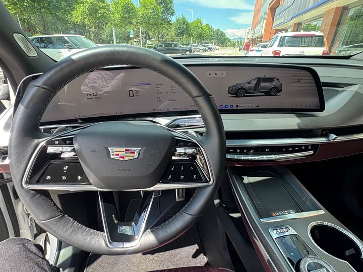 Cadillac XT5, 2024 — фото 9 из 9