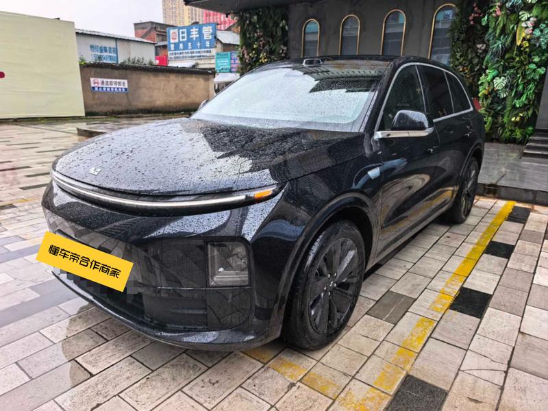 LiXiang L6, 2025 — купить в Ульяновске под ключ