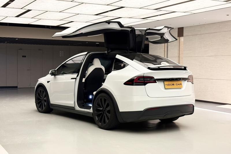 Tesla Model X, 2023 — фото 5 из 12