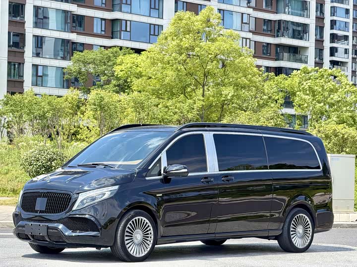 Mercedes-Benz V-Class, 2022 — купить в Казани под ключ