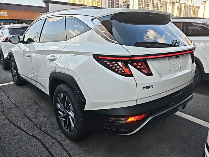 Hyundai Tucson L, 2023 — фото 5 из 9