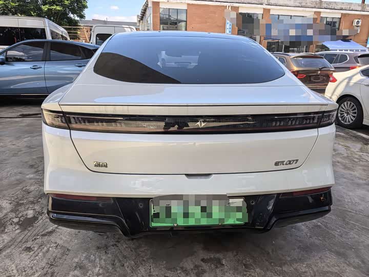 Dongfeng Yipai eπ 007, 2024 — фото 8 из 9
