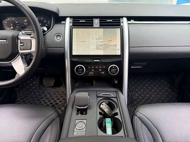 Land Rover Discovery, 2022 — фото 6 из 9