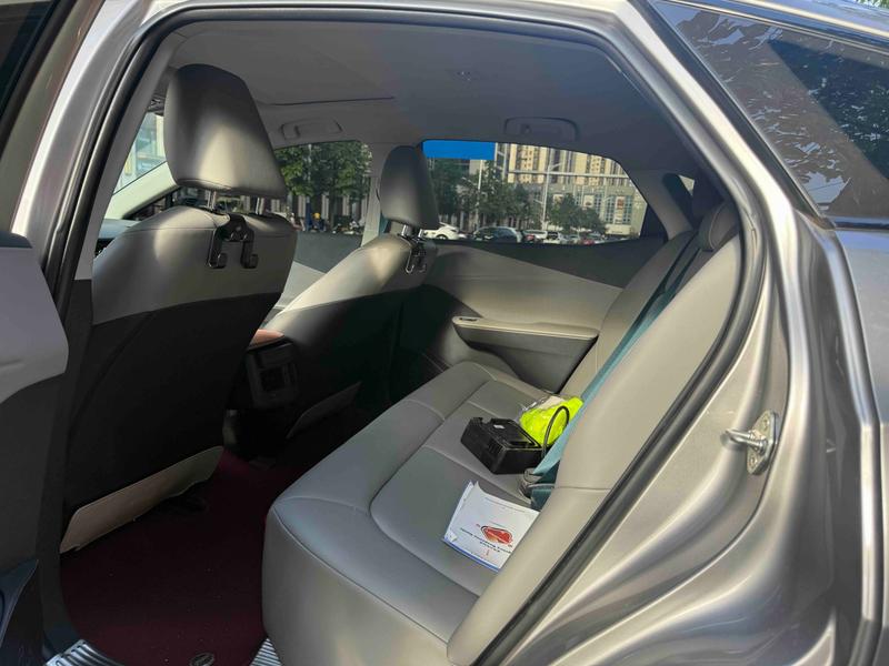 Toyota bZ3, 2025 — фото 9 из 10
