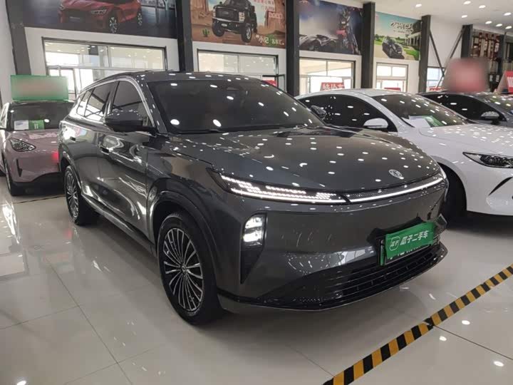 Dongfeng Aeolus L8, 2025 — фото 4 из 9