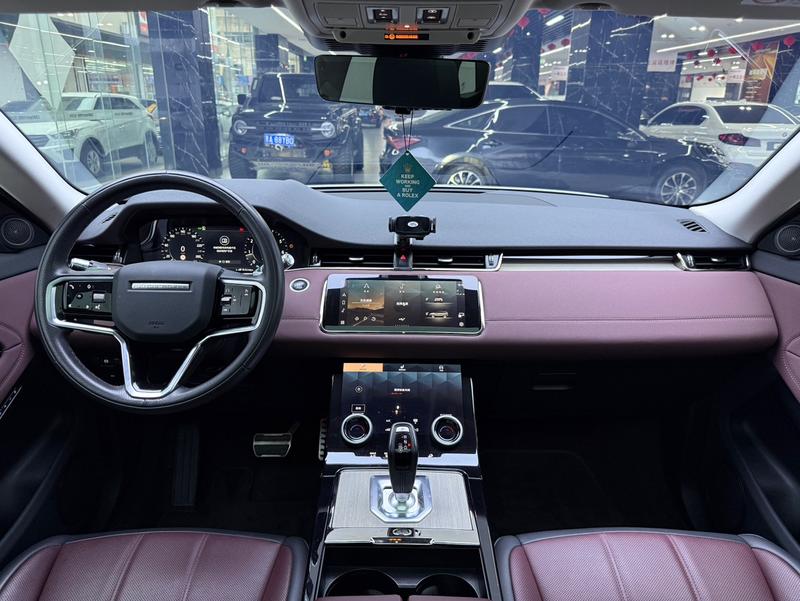 Land Rover Range Rover Evoque L, 2023 — фото 8 из 12