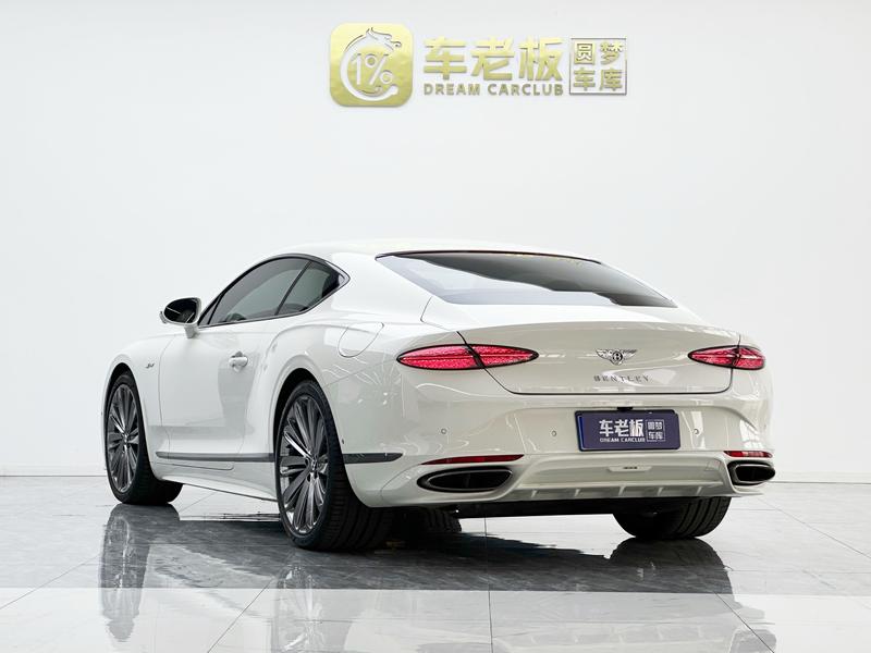 Bentley Continental GT Hybrid, 2025 — фото 4 из 12