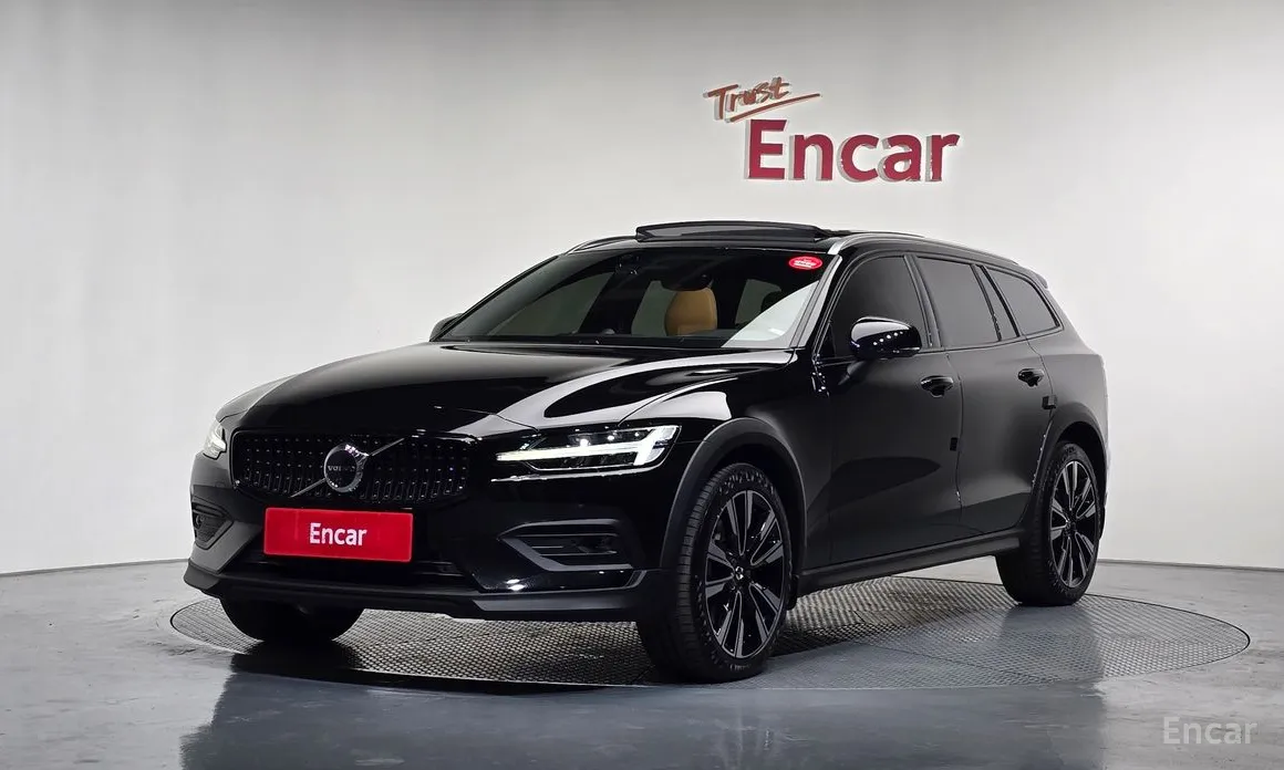 Volvo V60, 2022 — купить в Тольятти под ключ