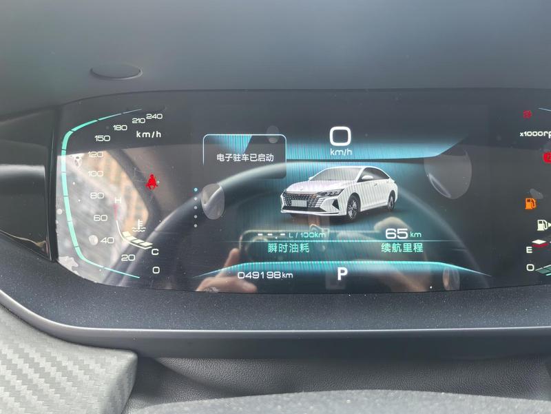 Dongfeng Aeolus Yixuan Max, 2021 — фото 6 из 9
