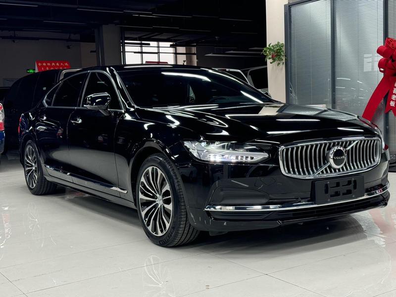 Volvo S90, 2023 — фото 3 из 12
