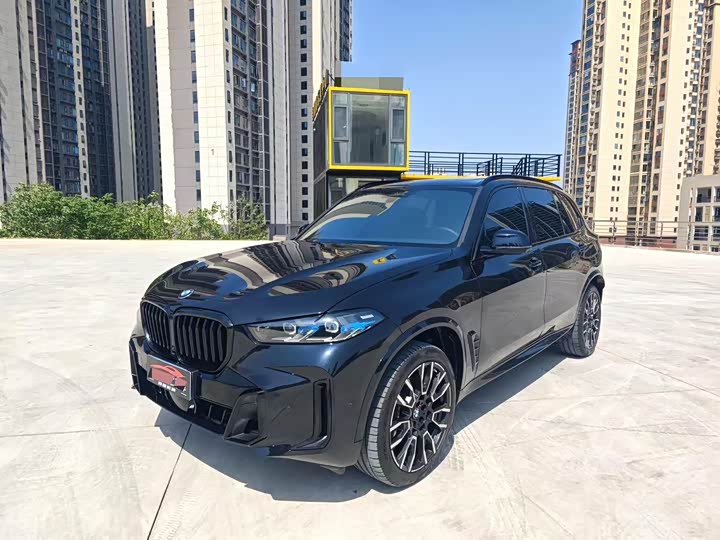 BMW X5, 2025 — купить в Калуге под ключ